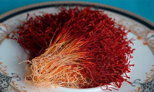 خرید زعفران نگین بهرامن